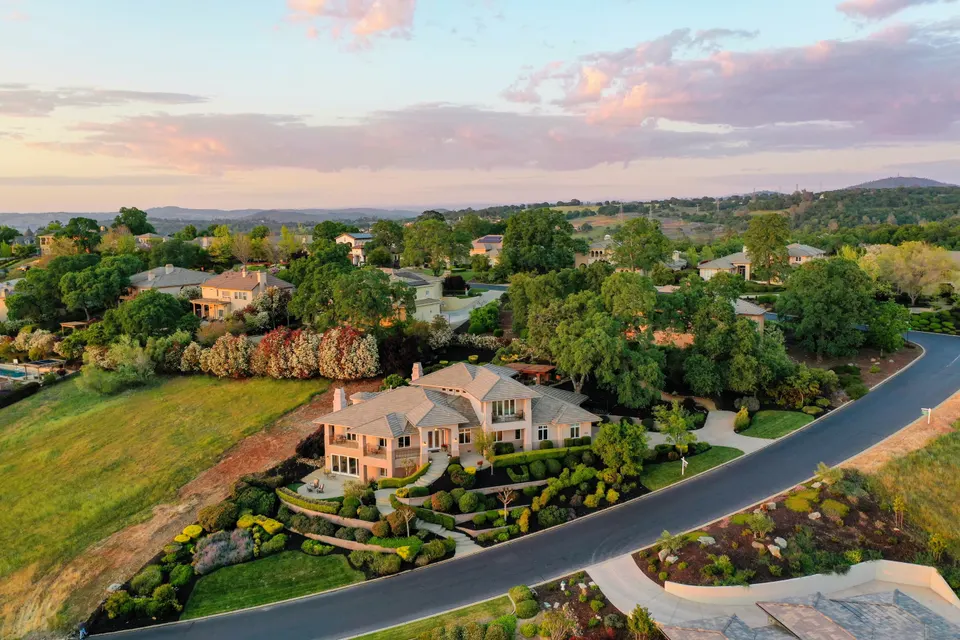 roofing contractor Boulder City